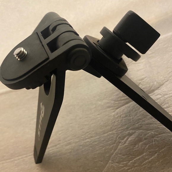 Galls Compact Tripod Mount For Binoculars or Camera- Brand New. - Picture 4 of 8